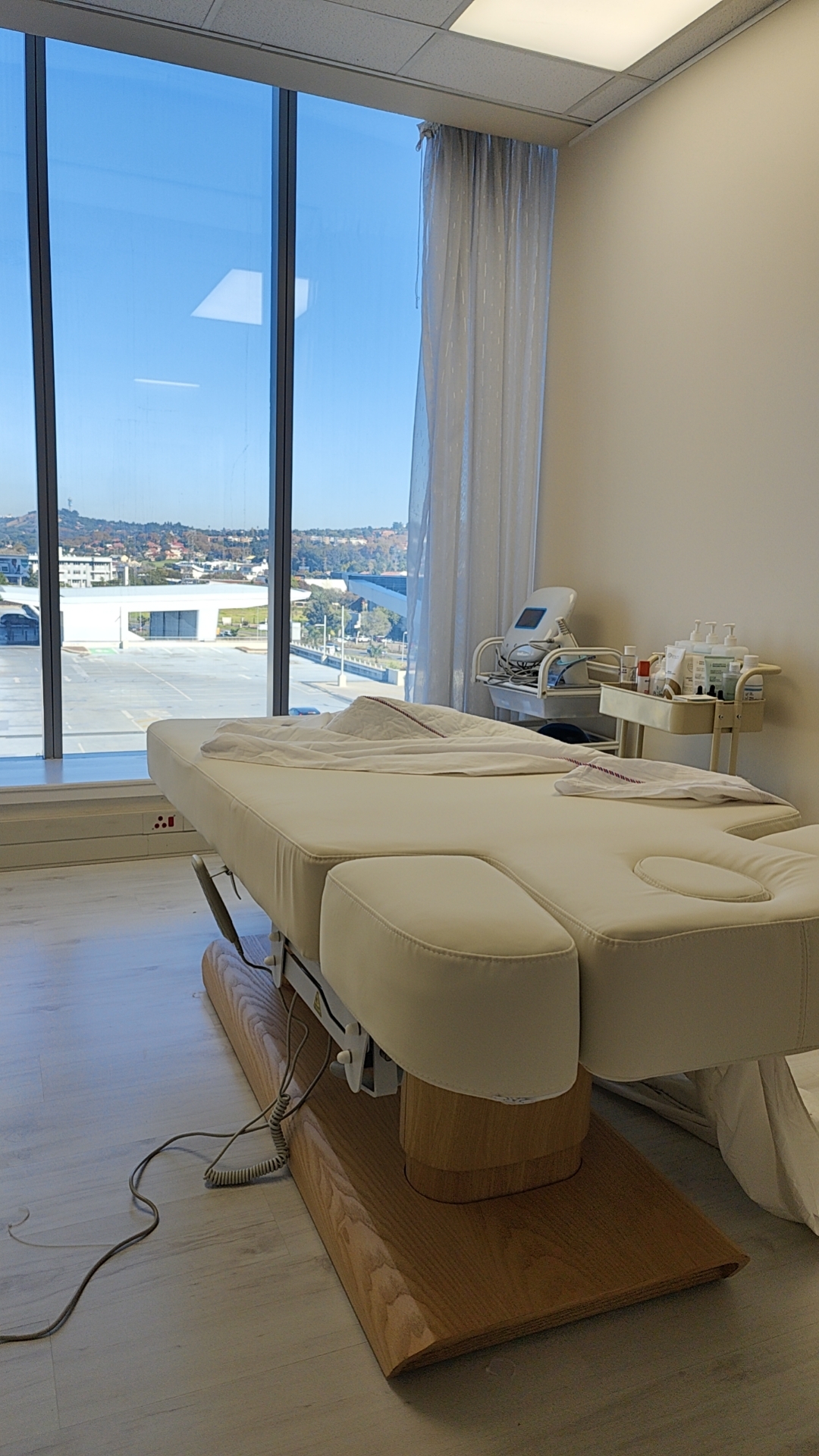 dongpin spa table customer feedback 3.jpg
