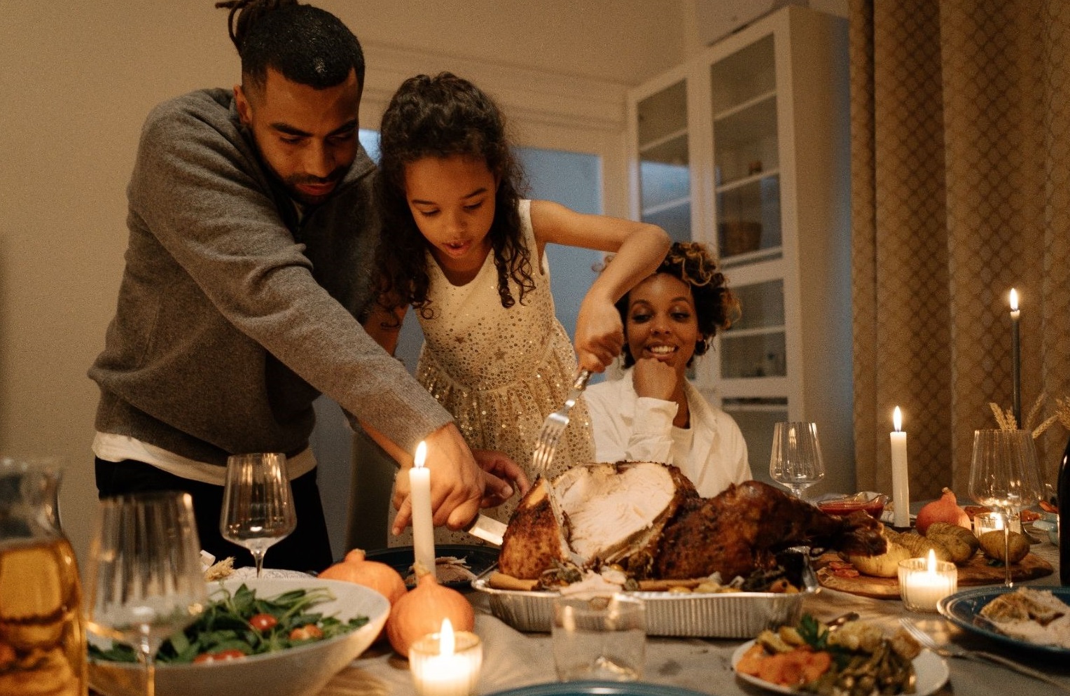 Best Thanksgiving marketing ideas for salons.jpg