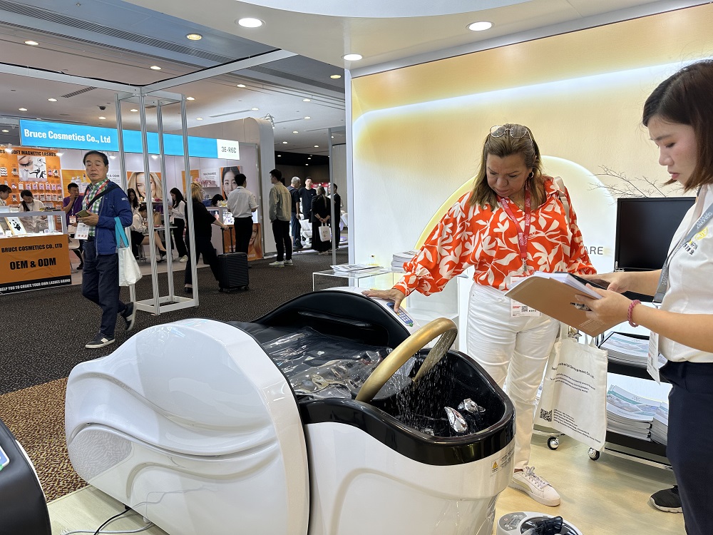 2-beauty-salon-equipment-supplier.jpg