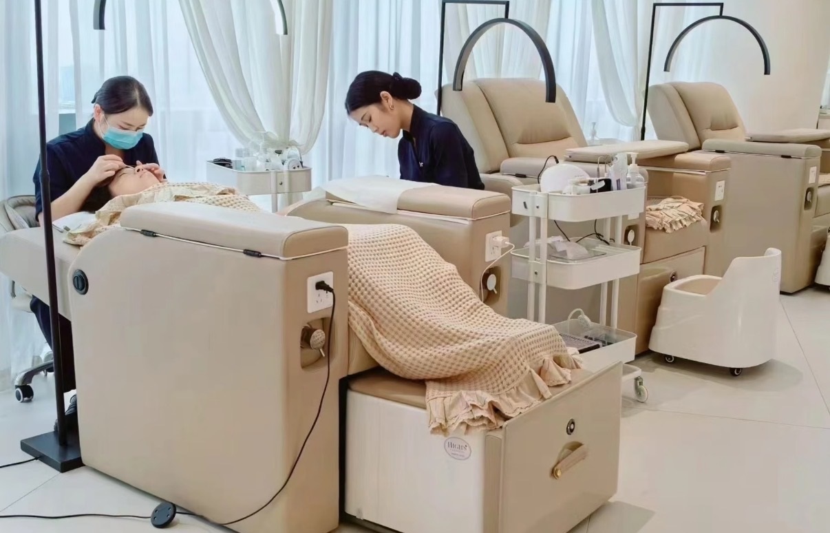 What Are the Most Common Pedicure Chair Problems &ndash; and How Do You Fix Them?